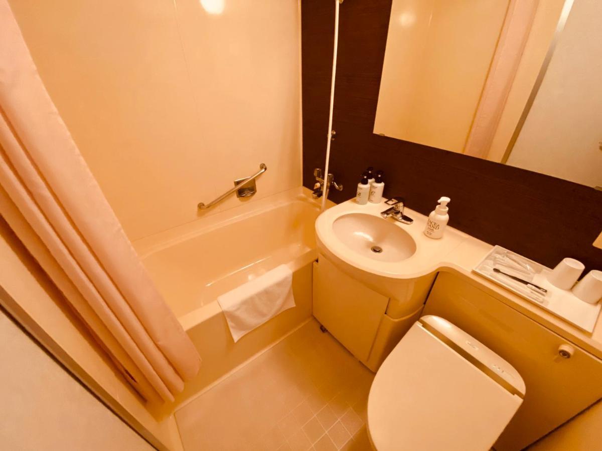 Smile Hotel Tokyo Nishikasai Екстер'єр фото